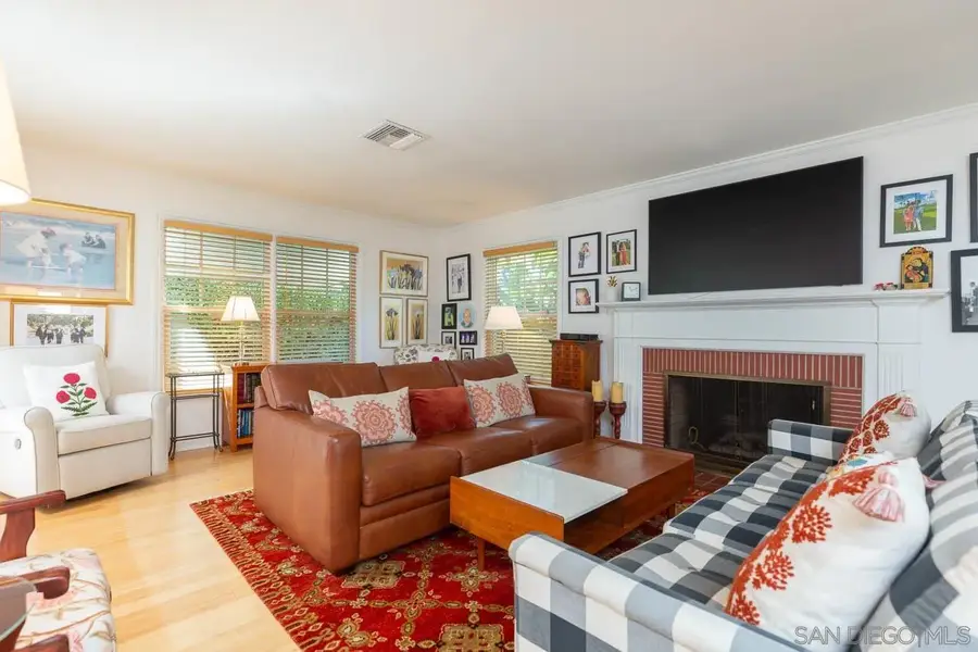 951-55 B, Coronado, CA 92118 - #2