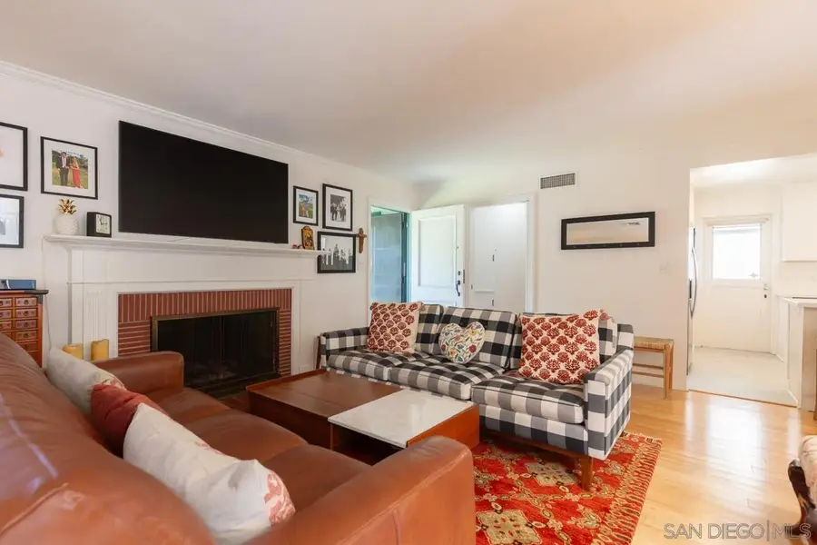 951-55 B, Coronado, CA 92118 - #3