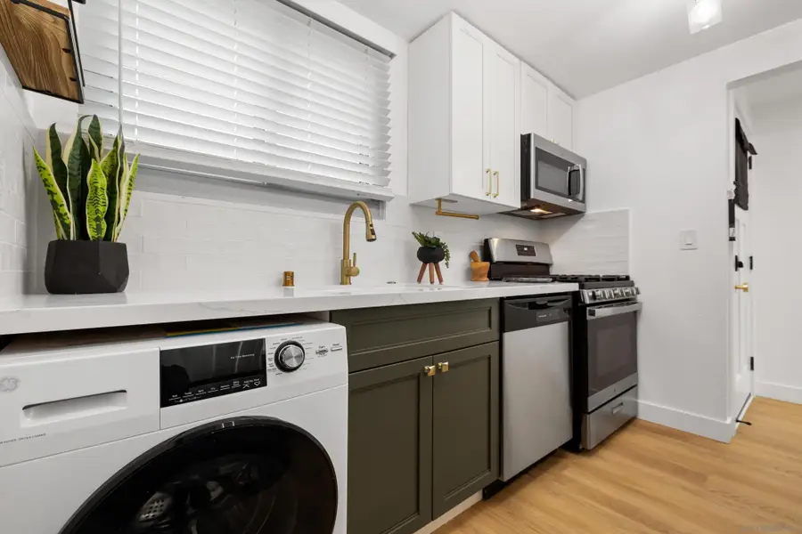 2715 A Street, San Diego, CA 92109 - #3