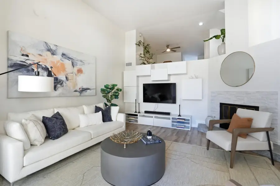 4383 Nobel Dr #86, San Diego, CA 92122 - #3