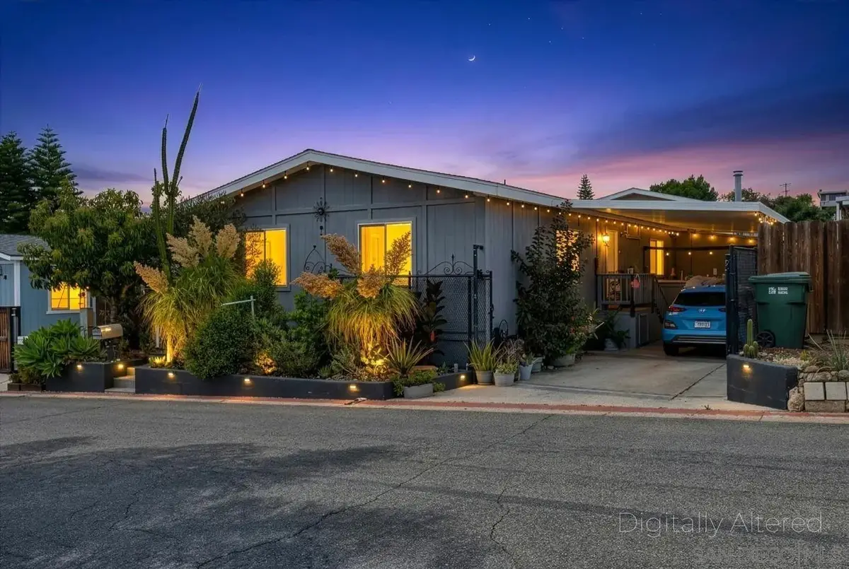 1380 Oak Hill Dr #SPC 42, Escondido, CA 92026 - #1