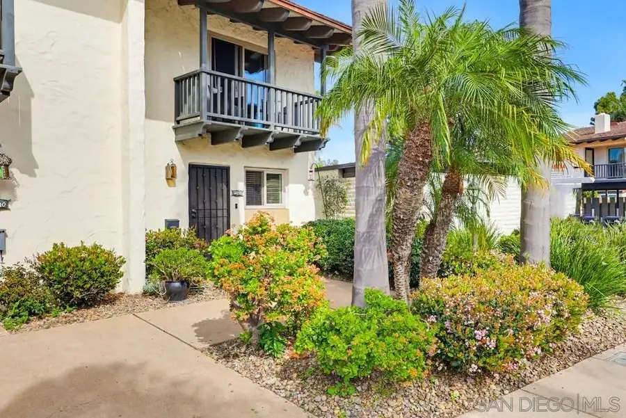 4038 Loma Riviera Circle, San Diego, CA 92110 - #2