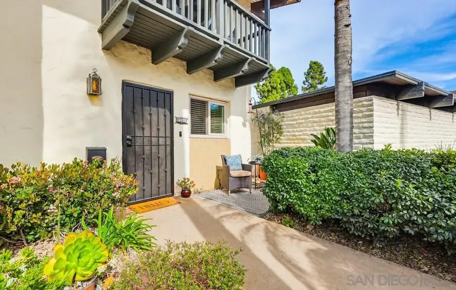 4038 Loma Riviera Circle, San Diego, CA 92110 - #3