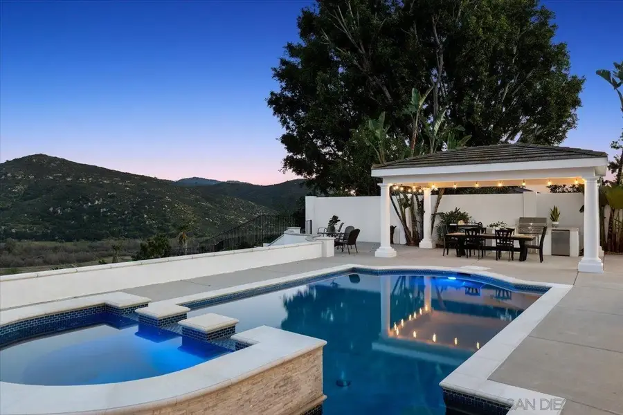 2814 Paseo Del Sol, Escondido, CA 92025 - #3