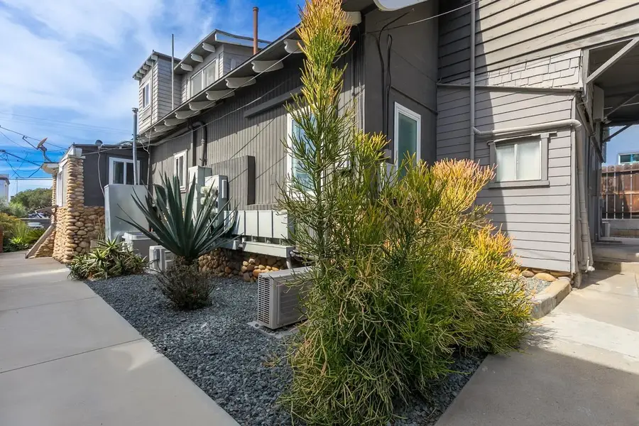 2141 Front Street, San Diego, CA 92101 - #3