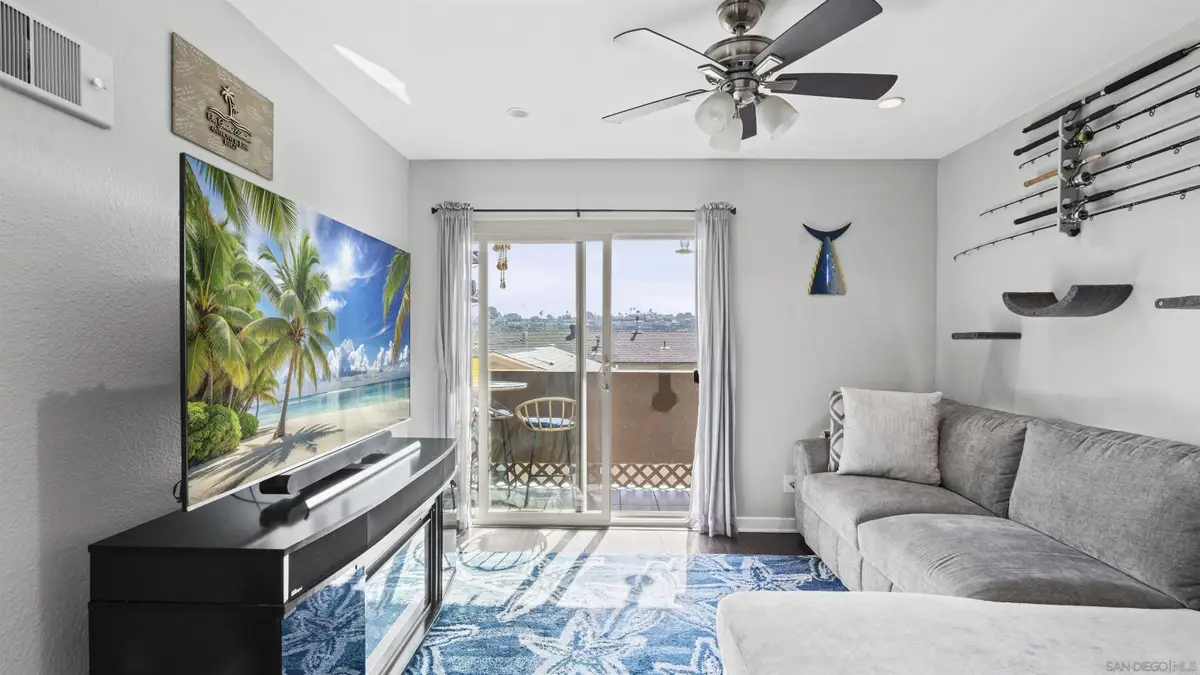 4368 Temecula St #205, San Diego, CA 92107 - #1