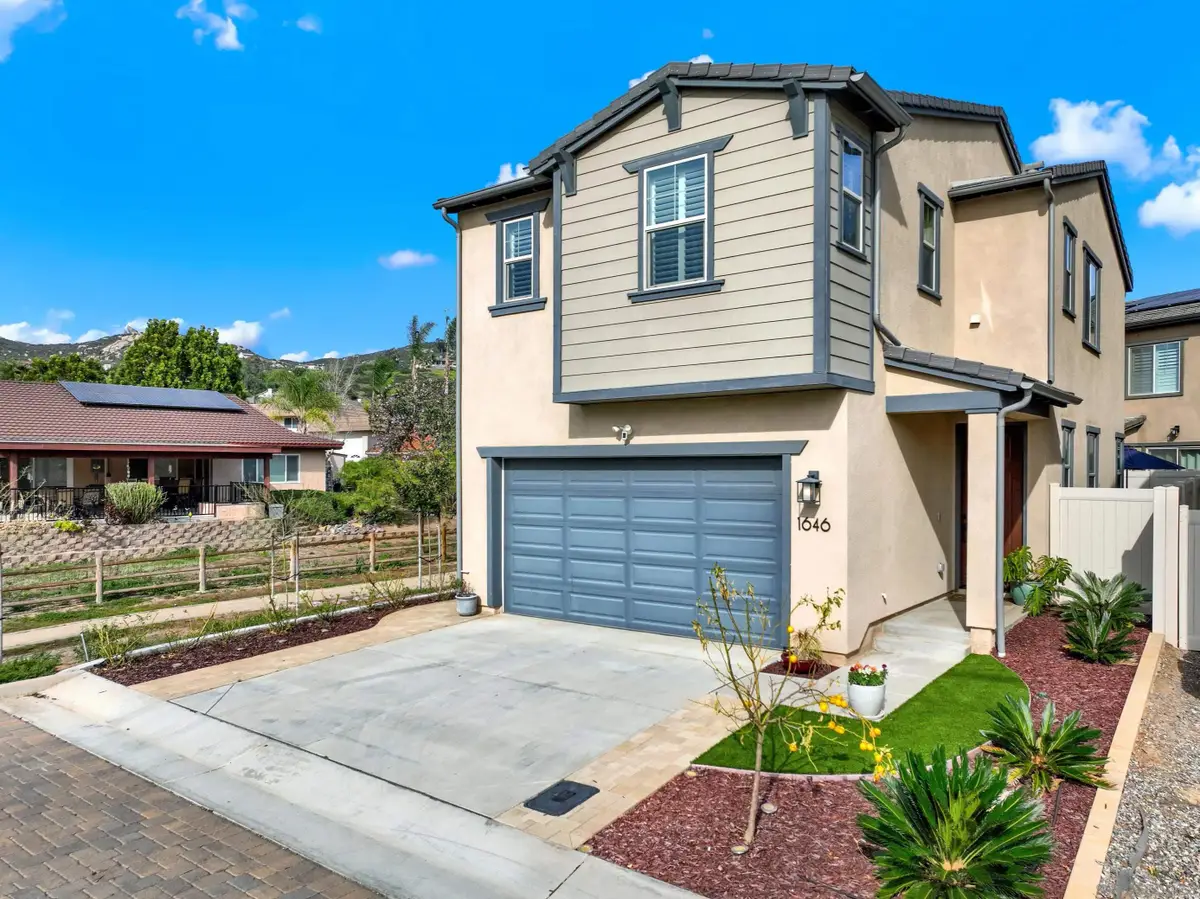1646 Carol Lee Ln, Escondido, CA 92026 - #1