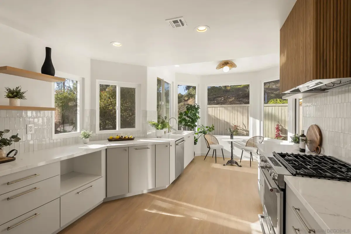 5825 Caminito Del Estio, La Jolla, CA 92037 - #1