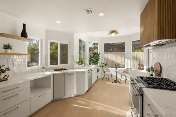 5825 Caminito Del Estio, La Jolla, CA 92037