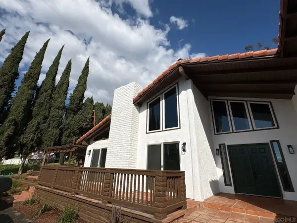 1172 North Ave, Escondido, CA 92026