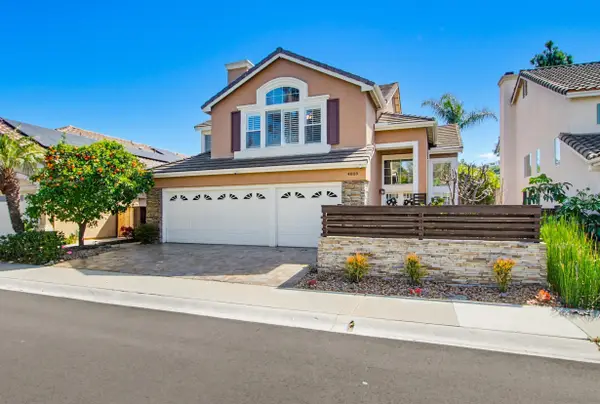 4889 Ruette De Mer, San Diego, CA 92130