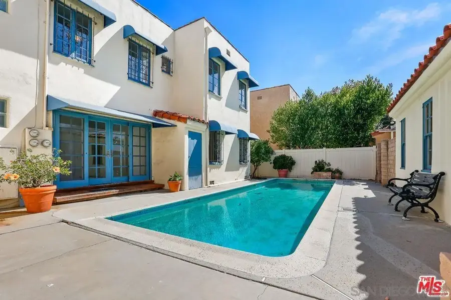 471-473 S Bedford Dr, Beverly Hills, CA 90212 - #2