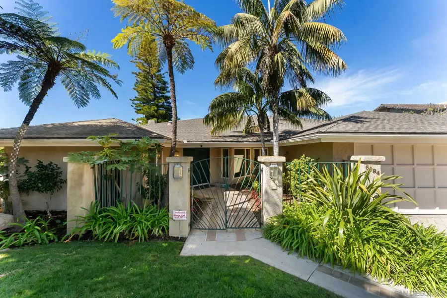 6984 Via Estrada, La Jolla, CA 92037 - #2