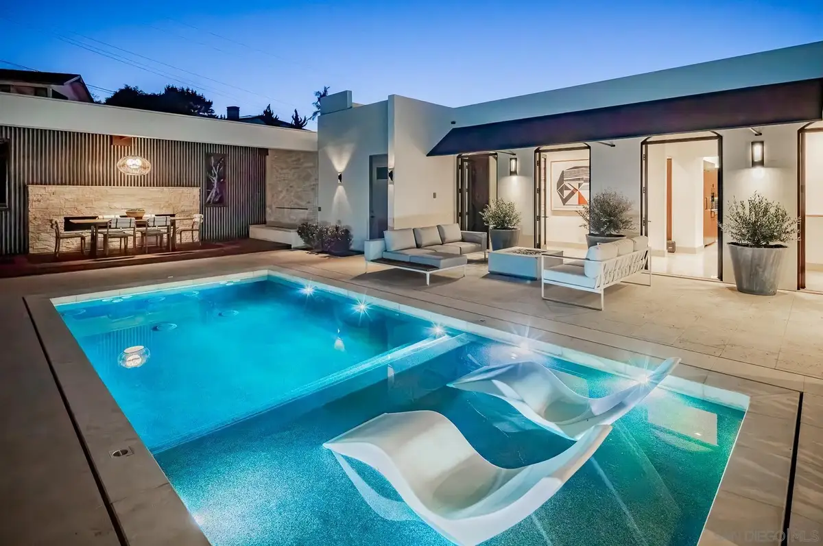 7970 Roseland Dr, La Jolla, CA 92037 - #1