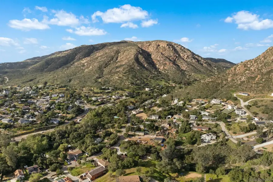 Silverbrook Dr #5, El Cajon, CA 92019 - #3