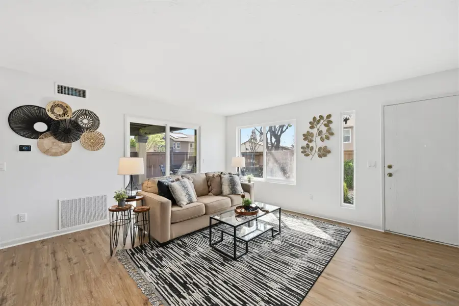 10219 Kerrigan St, Santee, CA 92071 - #2