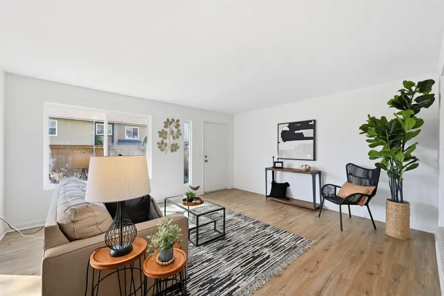 10219 Kerrigan St, Santee, CA 92071 - #3