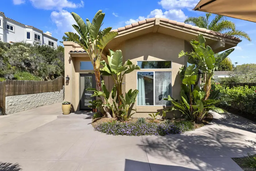 4390 Yuki Ln, Carlsbad, CA 92008 - #3