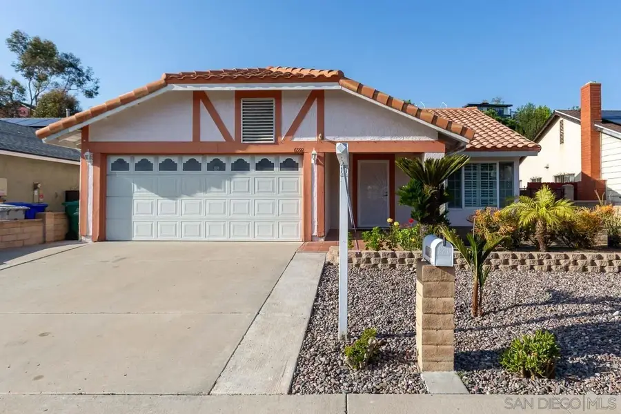 6592 Plaza Ridge Rd, San Diego, CA 92114 - #2