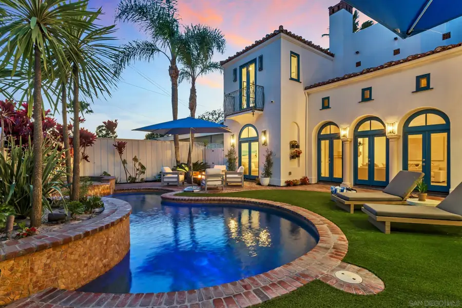 120 Carob Way, Coronado, CA 92118 - #3