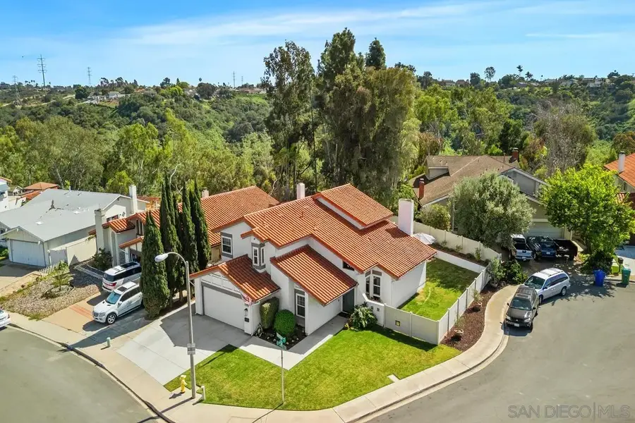 4903 Via Cinta, San Diego, CA 92122 - #3