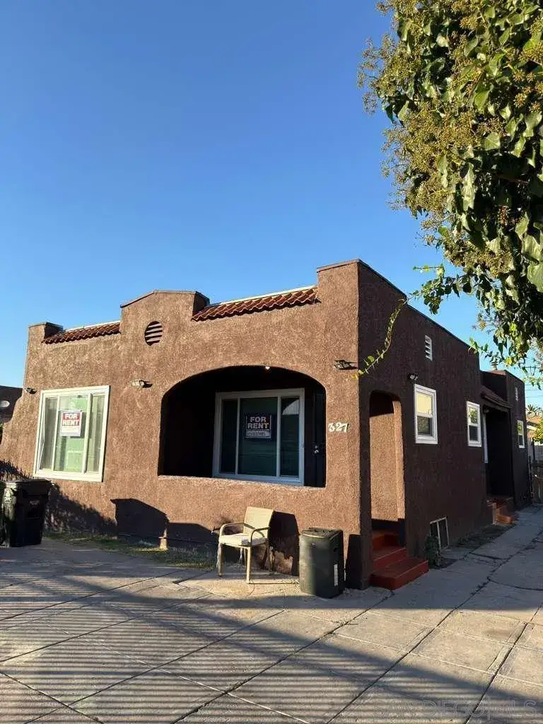 325 W 83rd St, Los Angeles, CA 90003 - #2