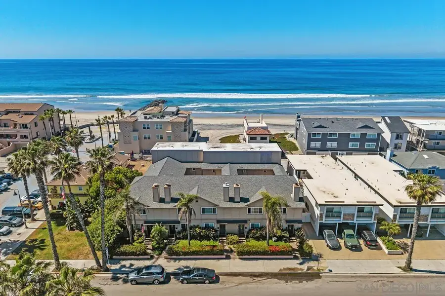 686 Seacoast Dr, Imperial Beach, CA 91932 - #2
