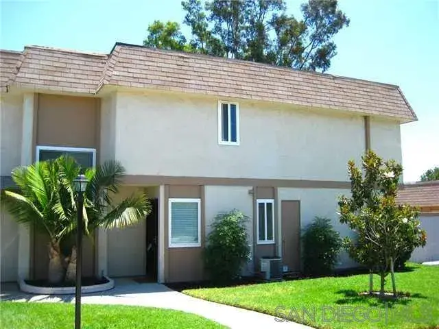 10317 Santana Ranch Dr, Santee, CA 92071 - #2