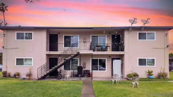 1718-24 Crofton Ln, Escondido, CA 92027