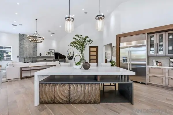 1240 Berryman Canyon, Encinitas, CA 92024