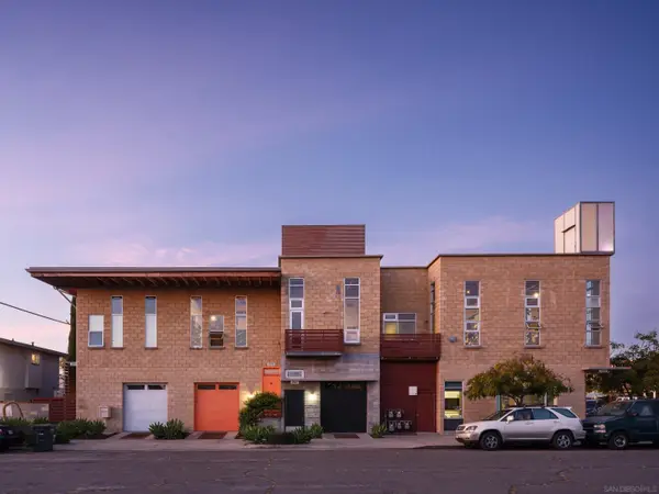 2202 30th St, San Diego, CA 92104