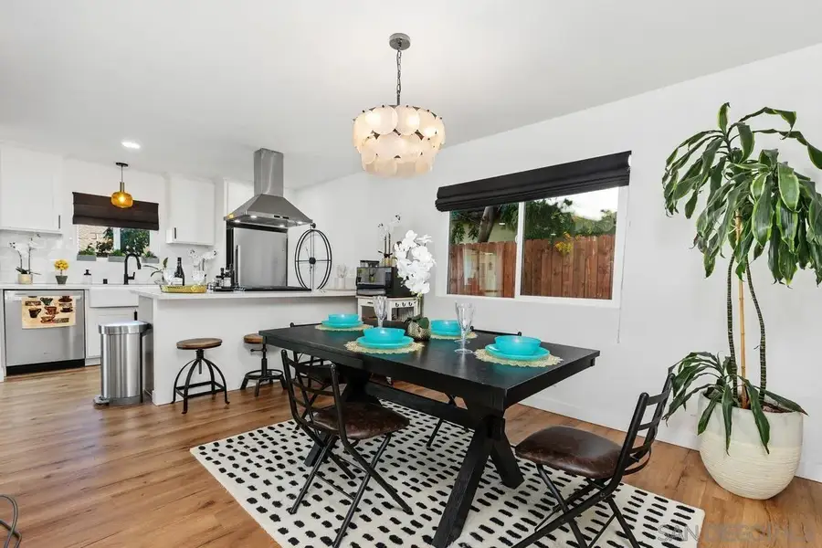 1811 Iris Way, Escondido, CA 92027 - #2