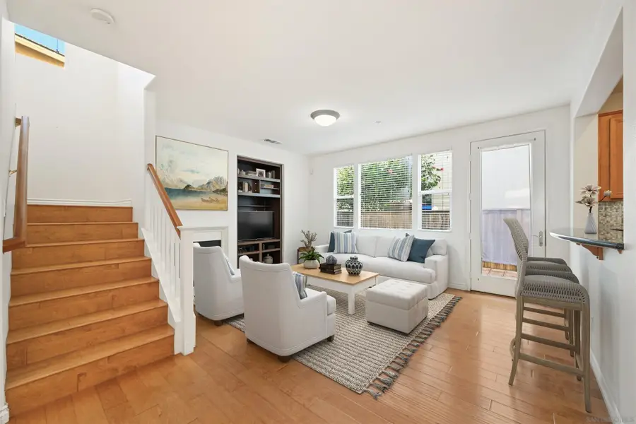 10521 Hollingsworth, San Diego, CA 92127 - #2