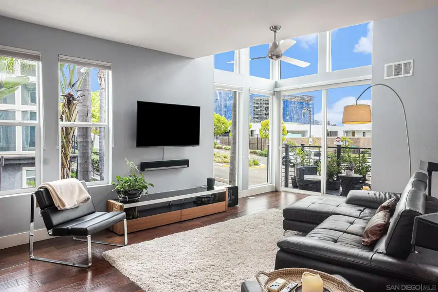 2440 Via Alta, San Diego, CA 92108 - #3