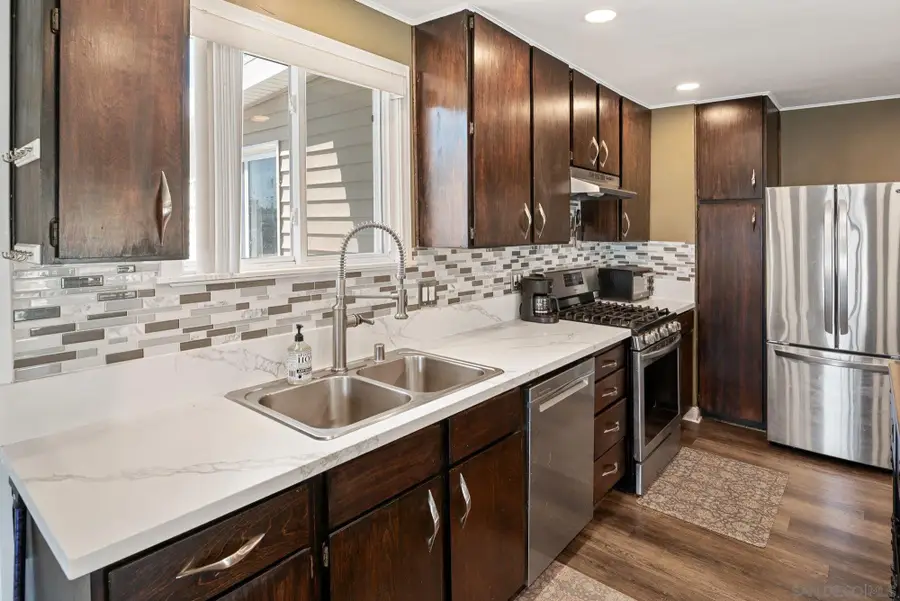 6353 Lake Albano Ave, San Diego, CA 92119 - #2