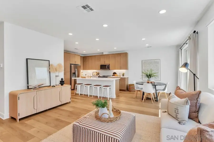 7701 Jasmine Ct, Santee, CA 92071 - #2