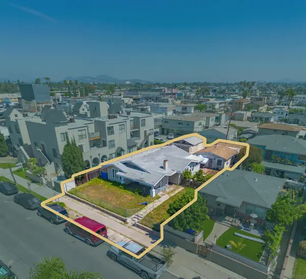 4263 Chamoune, San Diego, CA 92115