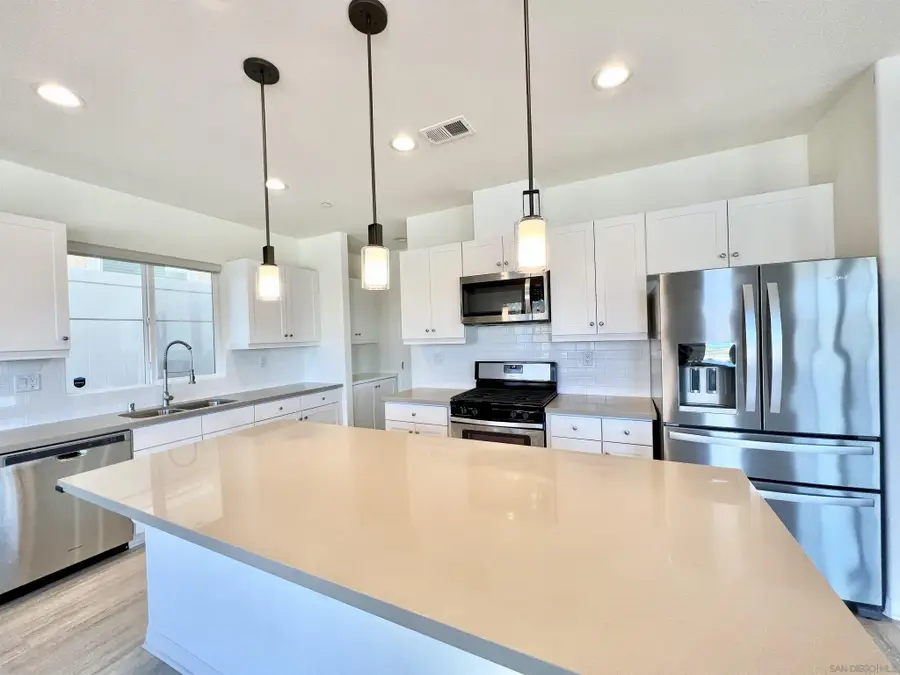 7260 Wembley, San Diego, CA 92120 - #3