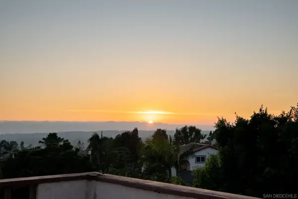 2767 Vista Del Oro, Carlsbad, CA 92009