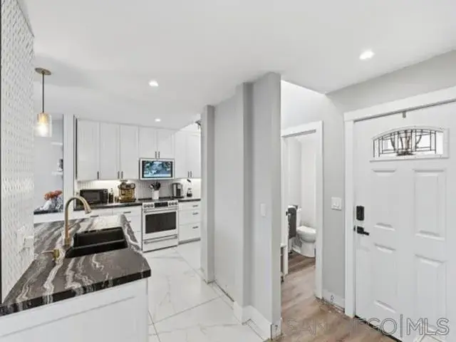 317 Arcaro Ln, Solana Beach, CA 92075 - #3