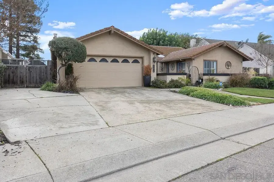 2374 Pheasant Run Circle, Stockton, CA 95207 - Image #3