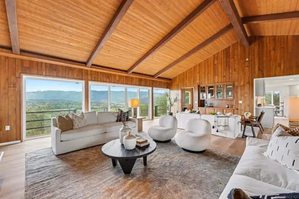 27608 Cobb Ln, Valley Center, CA 92082