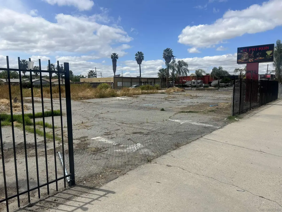 41525 East Florida Avenue, Hemet, CA 92544 - #1