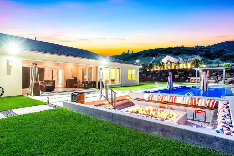 21992 Wilgen Rd, Escondido, CA 92029 - #2