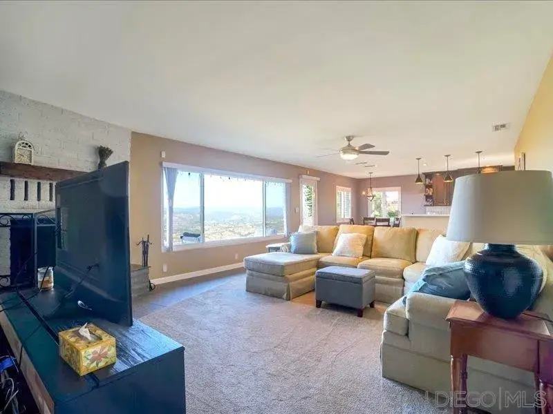 3360 Toyon Heights Drive, Fallbrook, CA 92028 - #2