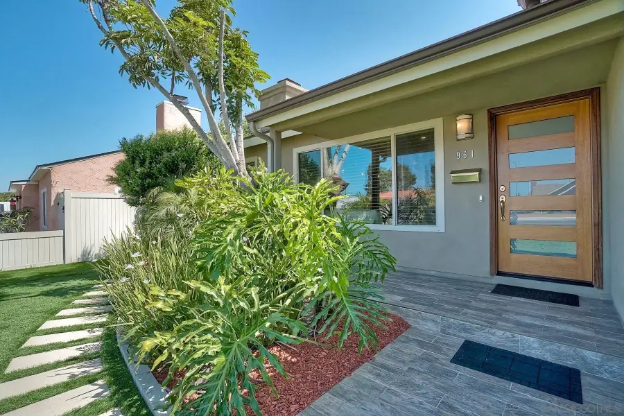 961 9th, Imperial Beach, CA 91932 - #2