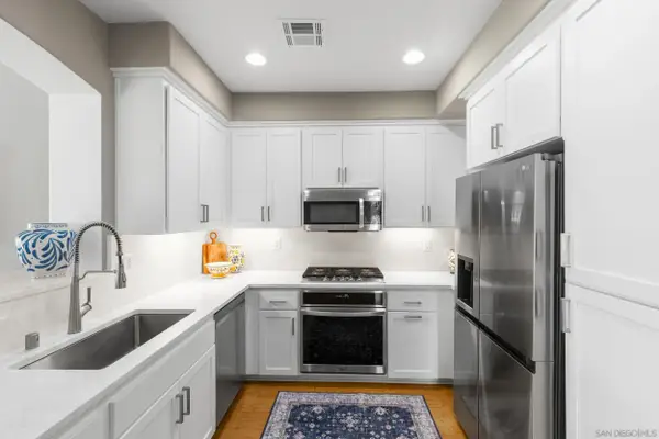 2702 Piantino Cir, San Diego, CA 92108