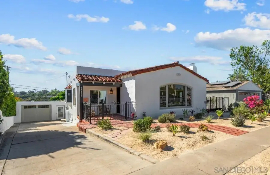 4866 Sussex, San Diego, CA 92116 - #2