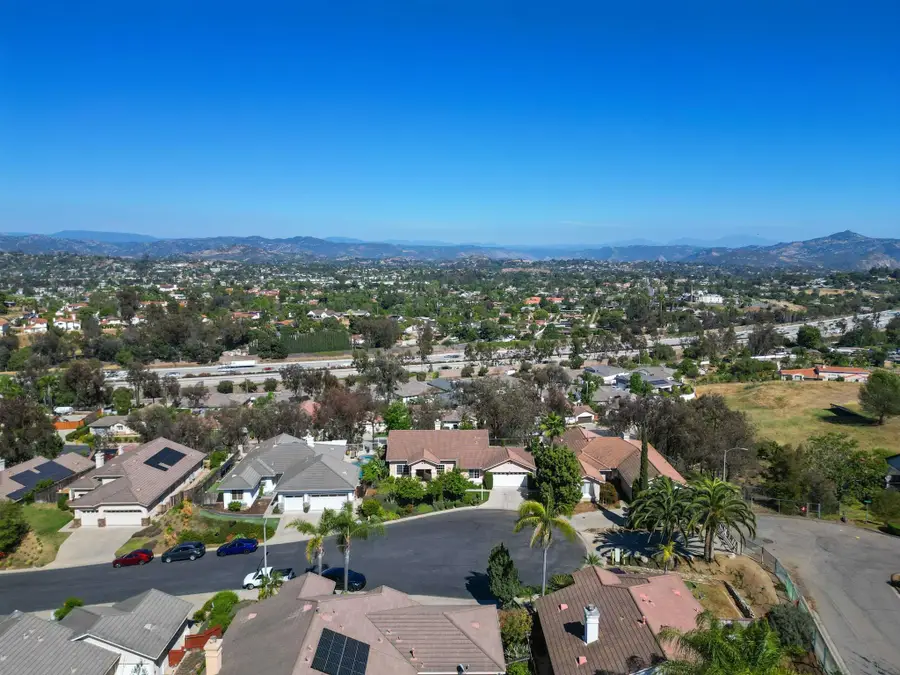 1992 Ridge Way Glen, Escondido, CA 92029 - #2