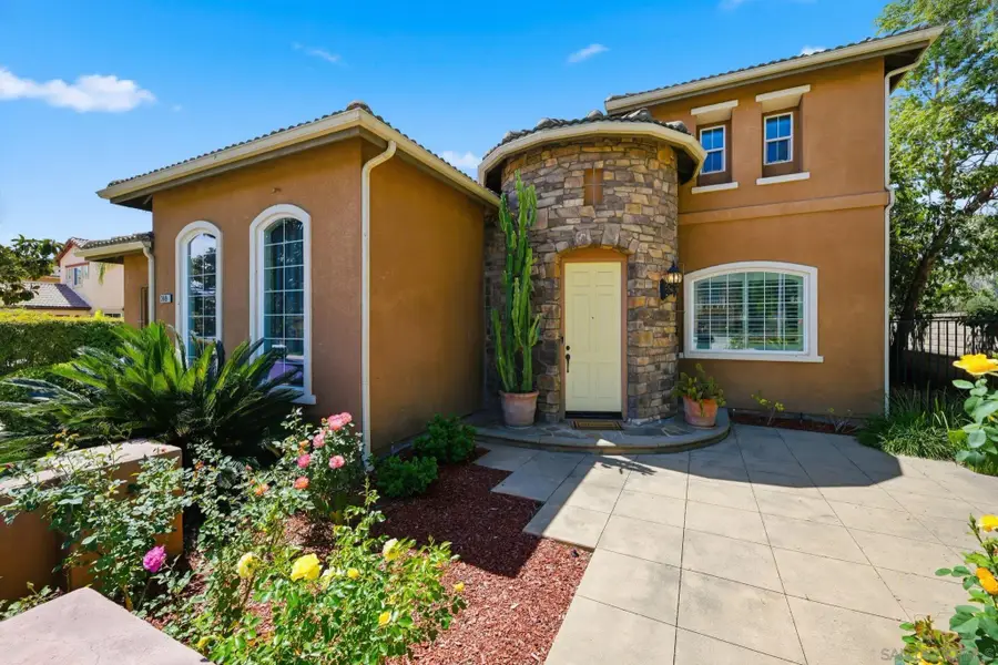 2449 Pine Valley Glen, Escondido, CA 92026 - #2